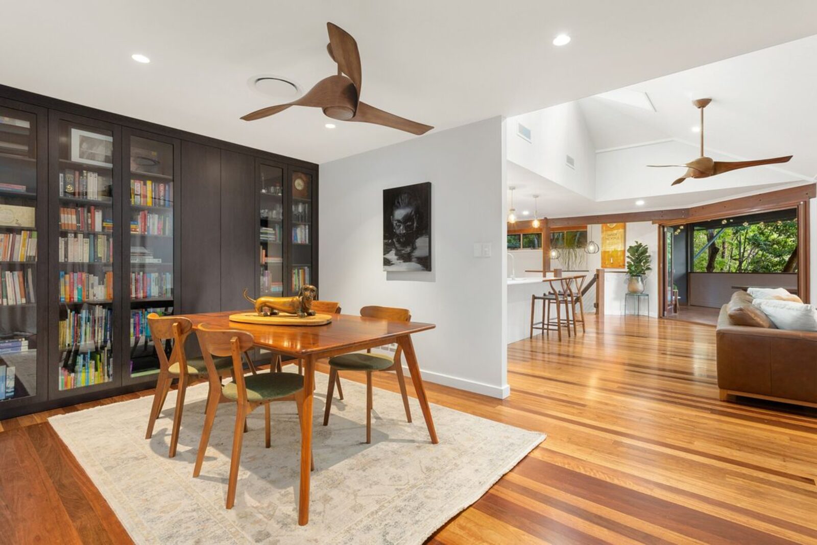 98 Avocado Street, Elanora — Open Plan Living